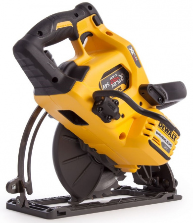Пила дисковая аккумуляторная DeWALT DCS577N