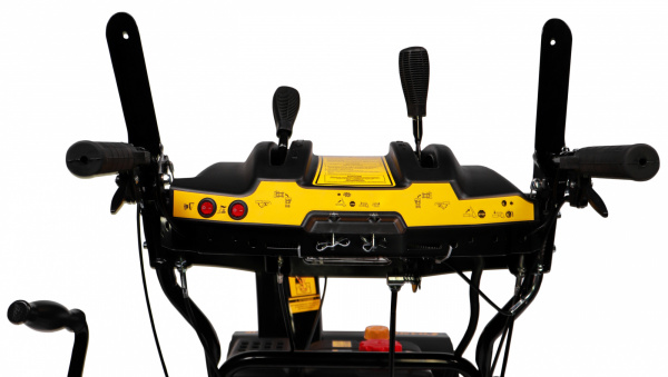 Машина снегоуборочная CHAMPION STT761E